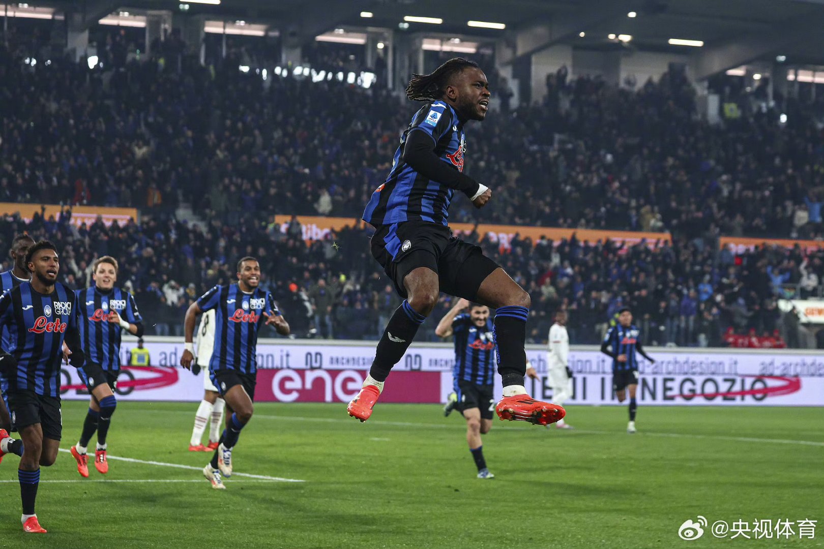 员结构上找 员结构上找